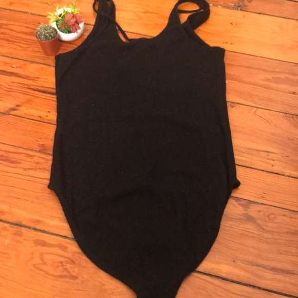 Express Body Suit small petite. Black. - Picture 5 of 5